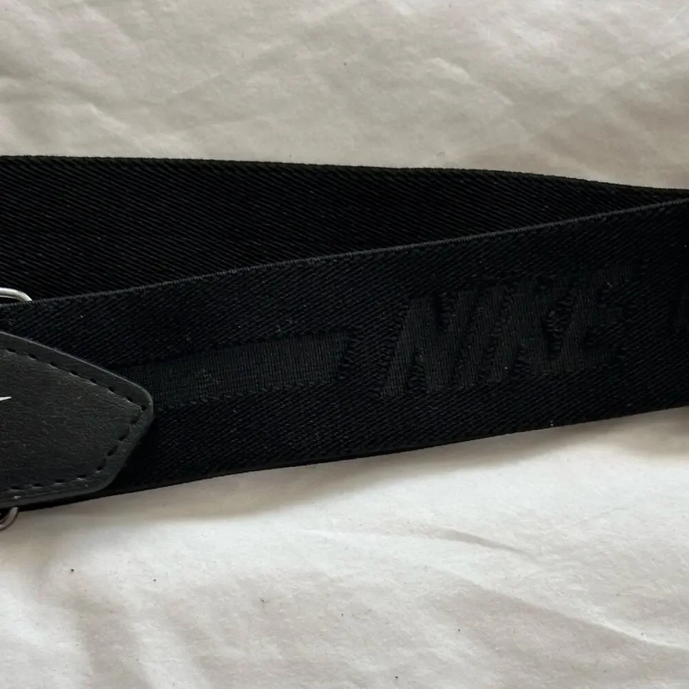 Nike Baseball Belt 2.0 Stretch Adjustable Gun Metal Buckle Black